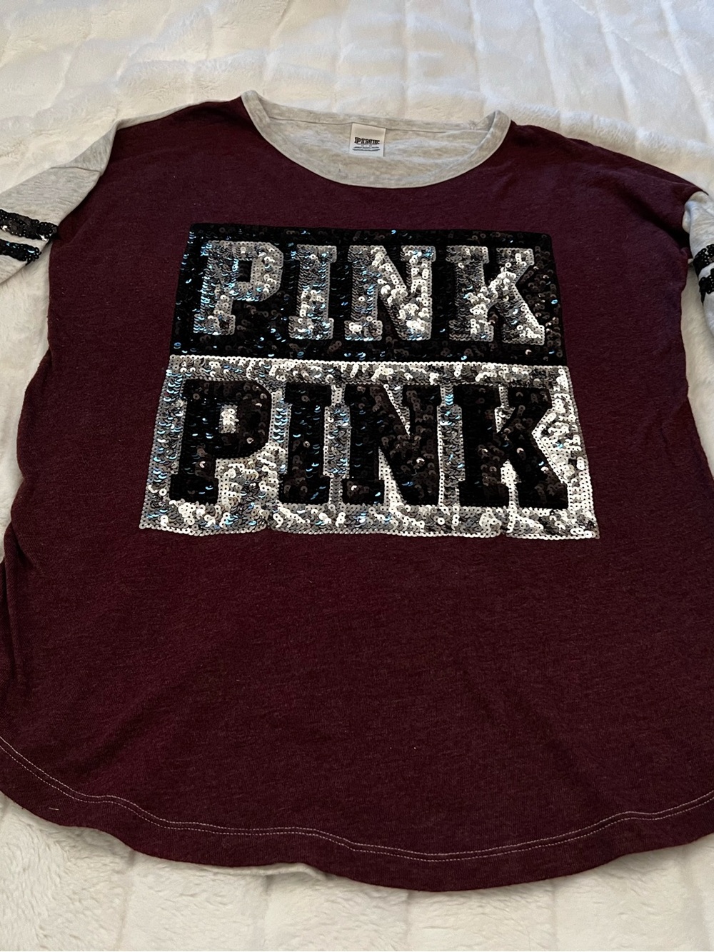 PINK Sequins Embellishment Women’s medium Burgundy White Long Sleeve Knit Top